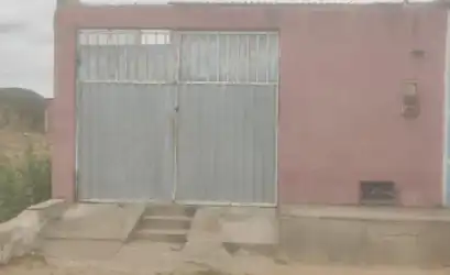 Casa em IACU - BA