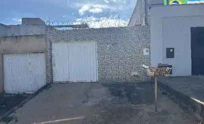 Casa em MONTES CLAROS - MG