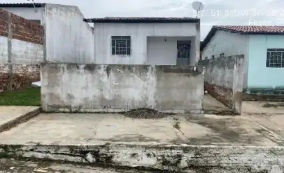 Casa em FLORES - PE