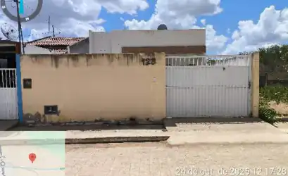 Casa em SUME - PB