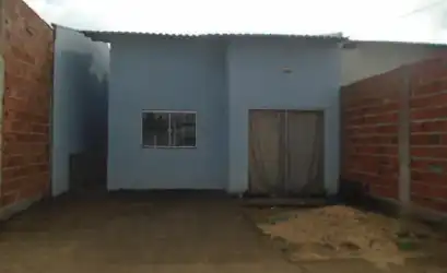 Casa em ARAGUARI - MG