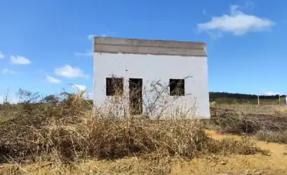 Terreno em POCOES - BA