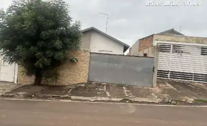Casa em TAQUARITINGA - SP