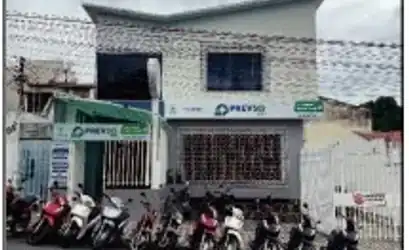 Comercial em JEQUIE - BA