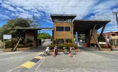 Casa em CAMACARI - BA