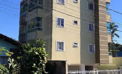 Apartamento em JOINVILLE - SC