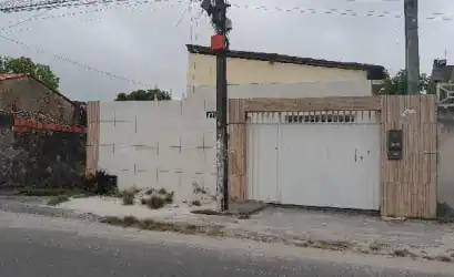 Casa em ALAGOINHAS - BA