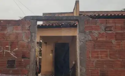 Casa em PIRACURUCA - PI