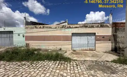 Casa em MOSSORO - RN