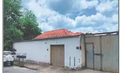 Casa em ESMERALDAS - MG