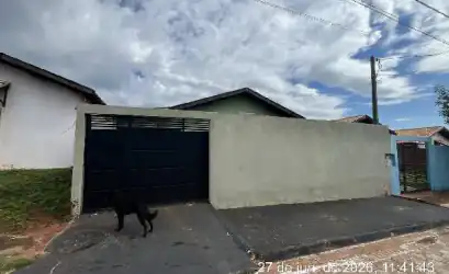 Casa em PRADO FERREIRA - PR
