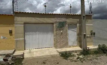Casa em CUSTODIA - PE