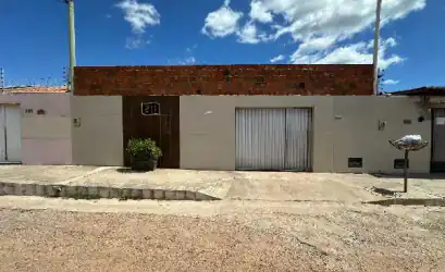 Casa em MOSSORO - RN