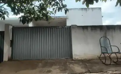 Casa em SUME - PB