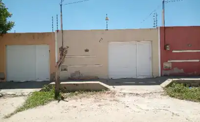 Casa em QUIXADA - CE