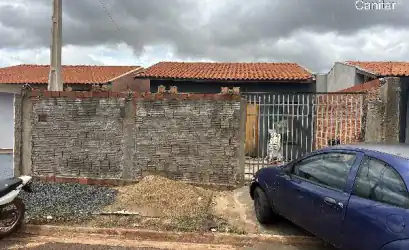 Casa em CANITAR - SP