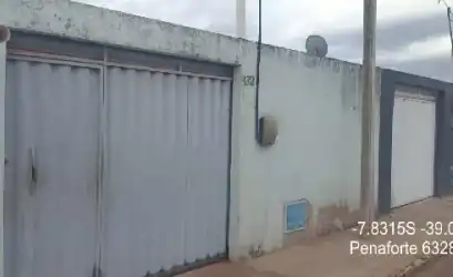 Casa em PENAFORTE - CE